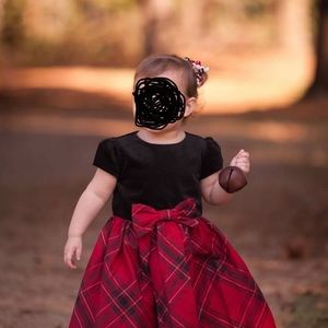 Gymboree 2T holiday dress, worn once for photos.